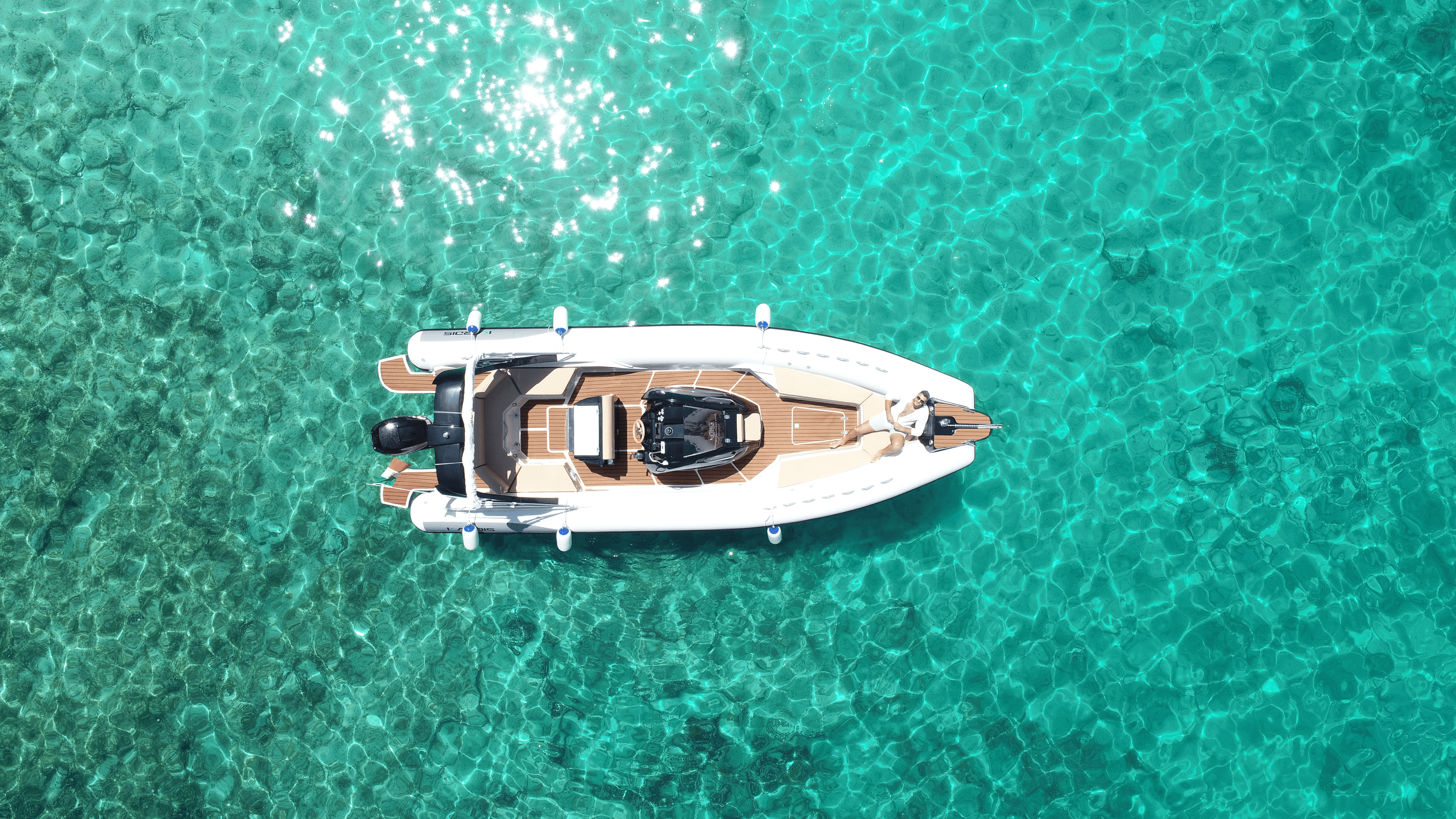 Tour privato in barca al largo delle Tremiti